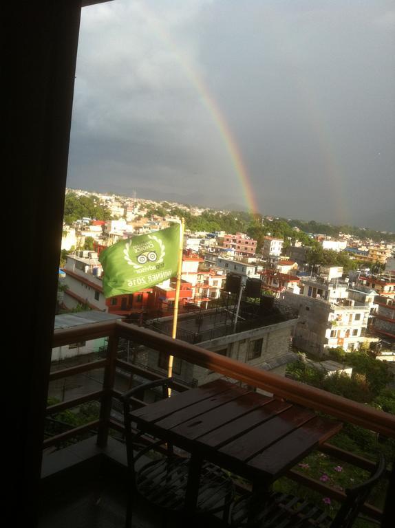 Hotel Tourist Residency Pokhara Buitenkant foto