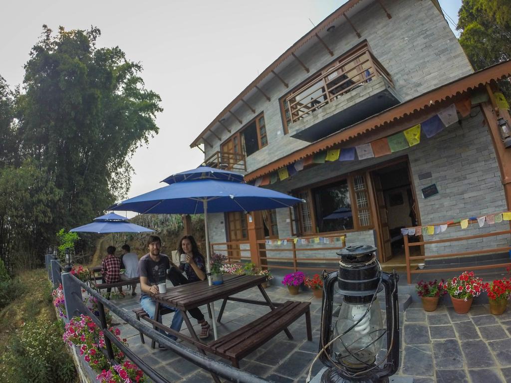 Hotel Tourist Residency Pokhara Buitenkant foto