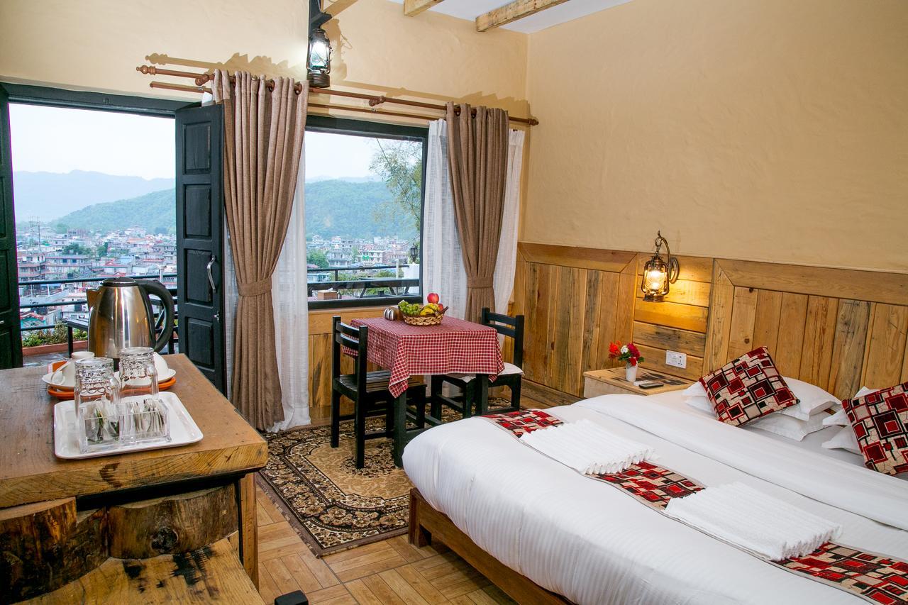 Hotel Tourist Residency Pokhara Buitenkant foto